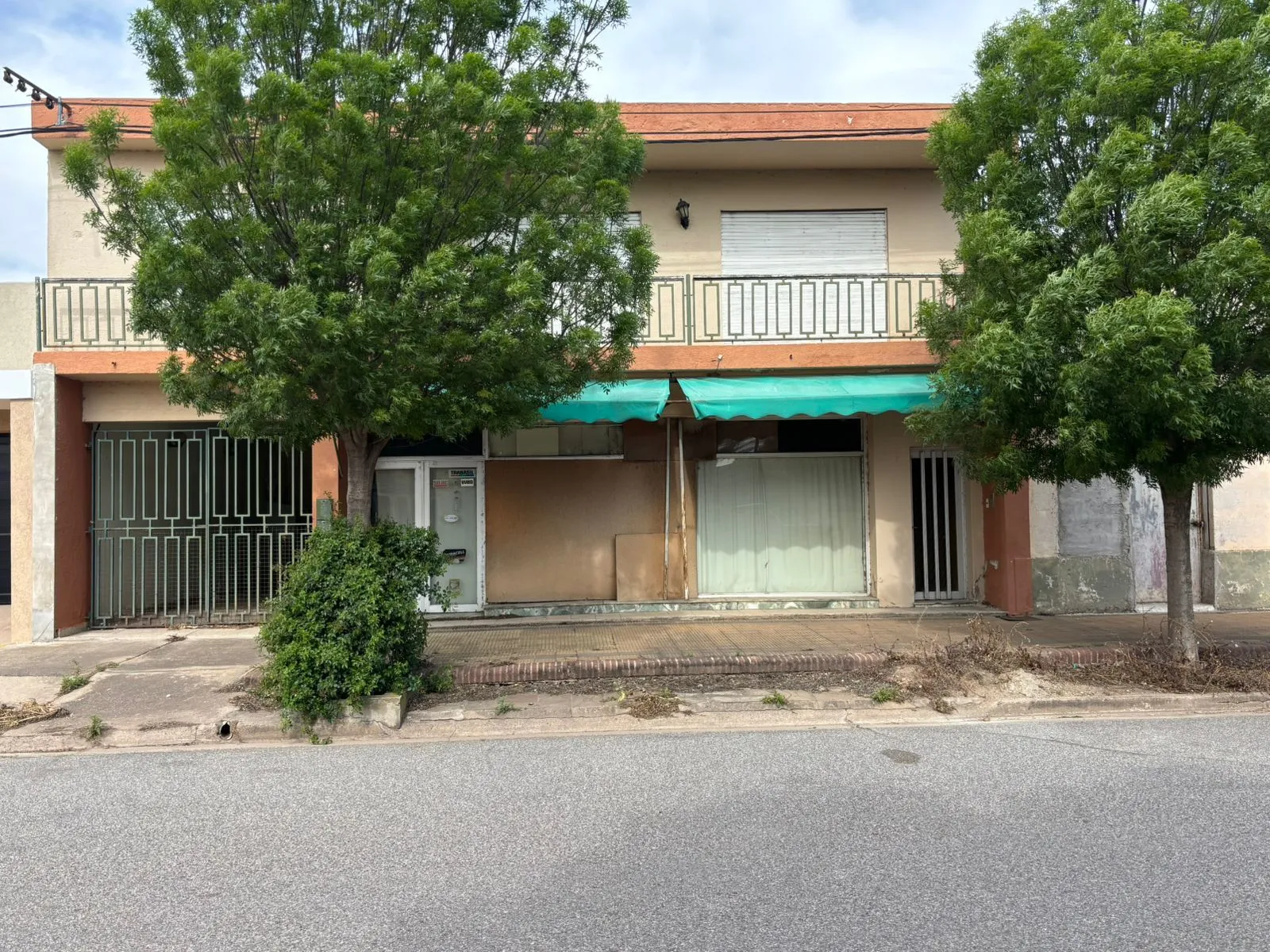 Local Comercial y Casa Calle San Luis 400